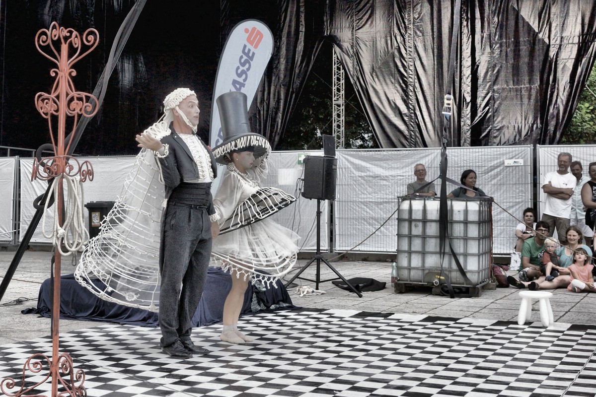 O Fotomagazin / Linzer Pflasterspektakel 2015